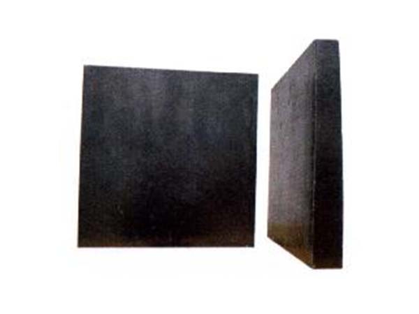 Magnesia carbon brick for RH furnace